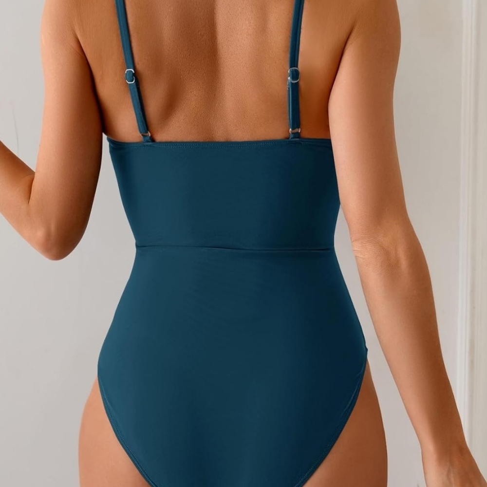 Eomenie Cutout One Piece Swimsuit Women's Large NWT Peacock Green - Picture 2 of 4